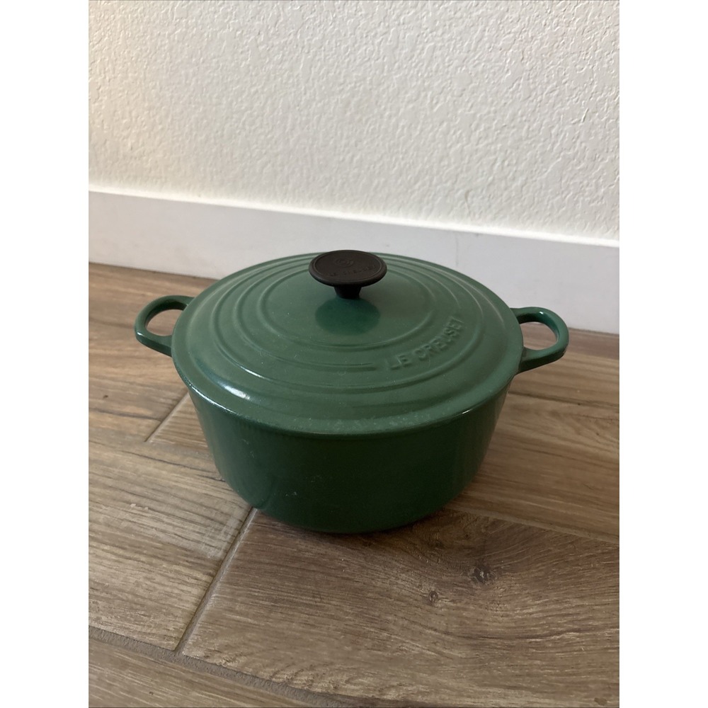 Le Creuset 24 Green Enameled Cast Iron 4.5 Qt Stockpot French Dutch Oven Pan Lid